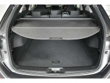 トノカバーを使えばトランク内の荷物が隠せ、プライバシーを守れます。