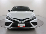 人気車種カムリの人気カラー【パールとブラックのツートンカラー】が入庫致しました(^^♪