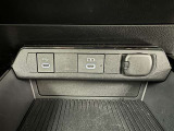 シガーソケット用の充電器が使用可能です!