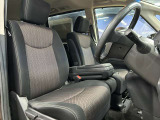 車内もキレイで嫌な臭いもありません☆車内の臭い、汚れが気になる方は内装のスチームクリーナーも施工可能です♪