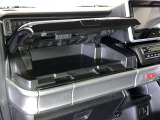 小物入れに便利な収納スペースございます!