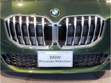 BMW代表的な特徴のキドニーグリル。BMWのすべてのモデルに採用され、BMWらしさを強調しております。