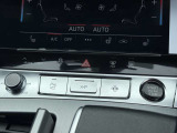 ◆直感的な操作性を追求した運転席まわり◆シンプルに配置された各種ボタンがストレスを軽減◆音声操作対応ナビで、視線を逸らさず目的地検索が可能◆