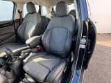 こちらのお車はMINI NEXT鶴ヶ島に展示中です。☆お問合せをお待ちしてます!