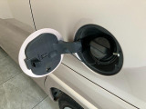 納車後もお客様の快適なカーライフをしっかりサポートさせていただきます!滋賀県内に13か所ある滋賀ダイハツの店舗にはサービス工場が併設されておりますので、アフターフォローも安心です!