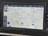 日産純正メモリーナビ付きで、遠くのお出かけの心強い味方です♪Bluetooth,CD,DVD装備で色々な音楽ソースが楽しめ直感的に操作できるタッチパネル♪