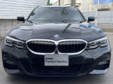 【キドニーグリル】BMWの代名詞。一目見ただけでBMWであると認識できる確固たるアイコンとして存在感を放ちます