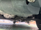 中古車という商品の特性上、下回りのサビやキズはございます。