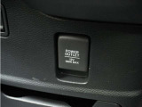 ◆12V電源ソケット◆スマートフォンの充電等にも便利な電源ソケット!使いやすい場所に装備されています。