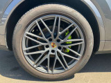 【GLIONグループ GSQUARE】の車輌をご覧頂き、誠にありがとうございます。お客様にピッタリなお車を弊社スタッフがご案内させて頂きます。
