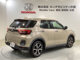 専門業者にて内外装のクリーニングを実施しております!