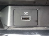 USBポート付き!