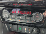 オートエアコンで温度を設定するだけで快適な車内環境を維持することができます!