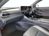 見通しのよいすっきりとした視界で、誰でも運転しやすいです。運転のしやすさは疲れにくさにも繋がりますよ♪