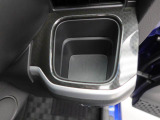 ダイハツ認定U-CARは、「車両状態証明書」「約60項目の徹底点検・整備」「内装の徹底清掃と洗浄」「もしもの時の1年間無償保証」が全車に付いています。