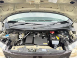 エンジンルームの状態も良好です!しっかりと整備をして納車させていただきます!!