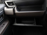 トヨタ認定中古車保証付!(1年間、距離無制限 HV車はHV保証付) 別途延長保証もご用意しております♪ ぜひ現車を確認にご来店ください