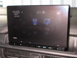 ナビゲーションは純正9インチメモリーナビ(LXM-237VFNi)を装着しております。AM、FM、CD、DVD再生、Bluetooth、音楽録音再生、フルセグTVがご使用いただけます。