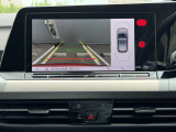バックカメラも鮮明に映るため、駐車時の安心感が増します。