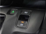 ◆オートブレーキホールド機能付き電子パーキングブレーキ◆ブレーキペダルを足から離しても停車状態を保ちます。アクセルを踏めば自動でブレーキが解除され、発進可能!