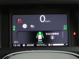 シンプルで視認性の良いメーター類です 。