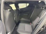 ゆとりある広々とした車内空間は、ドライブを始め買い物やレジャーなど、幅広く活躍します。一人でもみんなとでもお出かけを楽しみましょう!