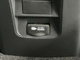 トヨタ認定中古車 7人乗り 7000キロ 後席モニター BSM  1500W給電 DVD再生可 ナビ&フルセグTV Bluetooth  LEDヘッドライト アルミホイール ブラインドスポットモニター ワンオーナー シートヒーター
