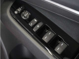 ◆パワーウィンドウスイッチ◆運転席から全席の窓の開閉操作を行うことが出来いつでも換気ができます!