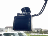 【ドライブレコーダー】映像・音声などの運転中の記録を残します。事故などを起こした起こされた時の証拠になりえますので、もしも時でも安心ですね。