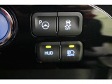 超音波センサーとカメラで駐車スペースを検知し、バック駐車時のステアリング操作をアシストしてくれるIPA搭載。縦列駐車などでの狭いスペースでもステアリング操作をアシストしてくれる便利な機能です。