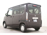 当店の展示車は、プロの業者にボディーの磨き、ルームクリーニングを依頼していますので、とてもきれいです!!ぜひ、見にいらしてください!