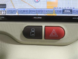 パワースライドドアは、運転席からボタンひとつで開閉できます♪