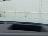 ヘッドアップディスプレイ装備です。運転時の視界に様々な情報が投影されます。