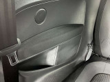 ベビーシートやチャイルドシート使用時も快適にお過ごしいただける十分な空間を確保しています。