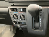 初度登録から7年以内のダイハツ車には1年間or走行無制限のまごころ保証がついておりますので購入後も安心です!有料にはなりますが1年もしくは2年の延長保証もご用意致しております!