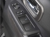 ◆パワーウィンドウスイッチ◆運転席から全席の窓の開閉操作を行うことが出来いつでも換気ができます!