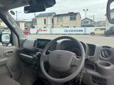 中古車は、『一物一価』・『早いもの勝ち!』 ネットの反映に伴い掲載から成約までの時間が早くなっております! 「車を見に行ったのに無かった!」という事がないように、ご来店の際はご連絡下さい!