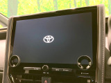 【メーカー純正ナビ】インテリアに溶け込むスタイリッシュな「専用設計」メーカーナビを装備♪視認性や操作性など基本性能にも優れ、より上質なカーライフをお楽しみいただけます。