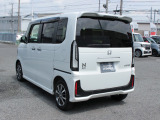 当店の展示車は、プロの業者にボディーの磨き、ルームクリーニングを依頼していますので、とてもきれいです!!ぜひ、見にいらしてください!