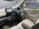 広々とした視界を体感できます。運転が楽しくなりますね。