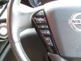 ステアリングスイッチ付きです。運転に集中できます。