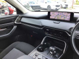広々とした視界で運転も快適。勿論、安心、安全なSRSエアバックシステム運転席&助手席付