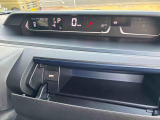 「TS CUBIC CARD」のご利用でたまったポイントをおクルマ(新車・中古車)のクレジットご利用期間中にポイント還元いただけます。