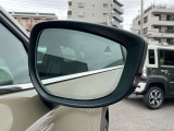 ブラインドスポットモニタリングで後方から来る車両をお知らせしてくれます。