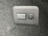 キャンプに行ったり、旅行に行ったりした時に、家電製品を使いたいこともあるはず。AC100Vがありますので、ドライヤーなどの家電製品も使えて便利ですね。