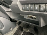 ご納車後のもしもの事態でお困りでしても【エンジン機構】【エアコン機構】【ブレーキ機構】など他多数の機構を含めた220項目以上の充実した保証範囲がカバーします!