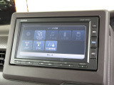 ナビゲーションは純正メモリーナビ(VXM-194Ci)を装着しております。AM、FM、CD、DBluetootがご使用いただけます。初めて訪れた場所でも安心ですね!