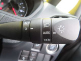 AUTOの位置にセットしておくと、暗くなったら自動でライトの点灯をサポートしてくれます!高速道路でのトンネル通過時など便利です!