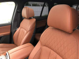 車両の詳細、ご質問につきましては、営業スタッフまでお気軽にご連絡下さいませ。遠方のお客様には実車の詳細動画送信も承ります。お問合せをお待ち致しております。