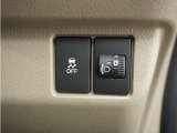 ◆VSA◆横滑り防止装置が装備されています。コーナーリング時の横すべりを抑える機能と、車両の急激な挙動変化を抑える機能で、安定した走行を実現しています。運転に安心とゆとりが出来ます。